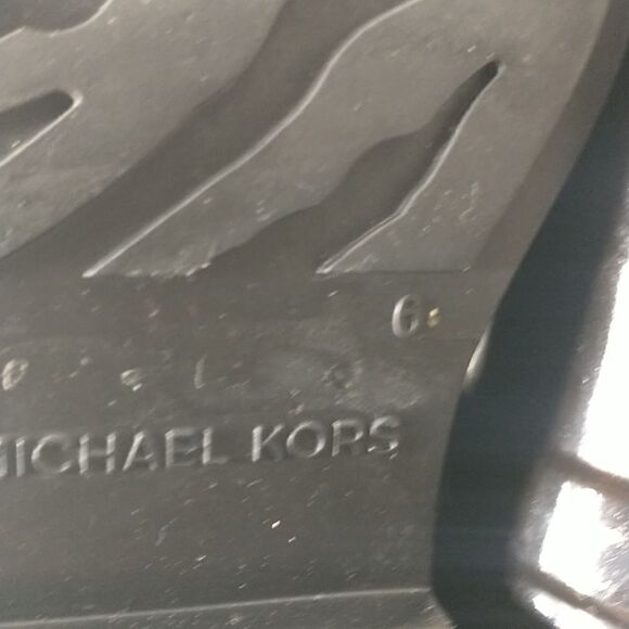 MICHAEL KORS | Rain Boots Size 6 - Picture 8 of 9